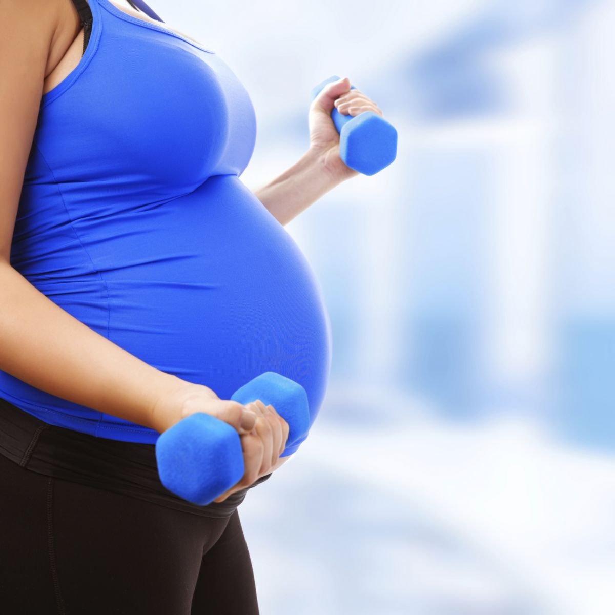 pregnant-workout-fitness-together-tips